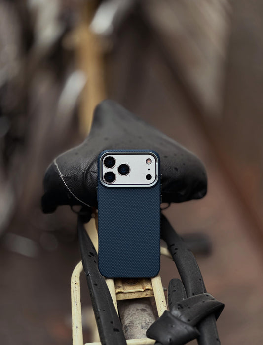 iPhone 17 Pro Max Woven Textured Case